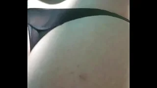 Analmente - Solita en mi camita esperando